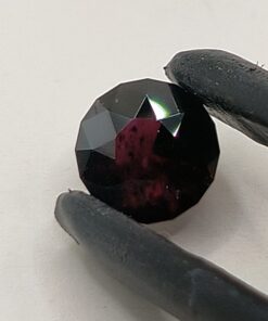 Color Change Garnet (2.3 ct)